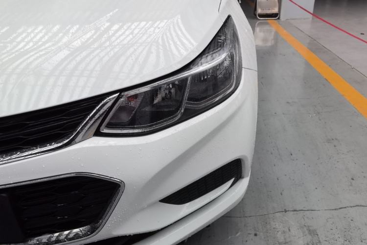 Used Chevrolet Cruze 2017 1.5L Automatic Pioneer Sunroof Edition Left Front Headlight