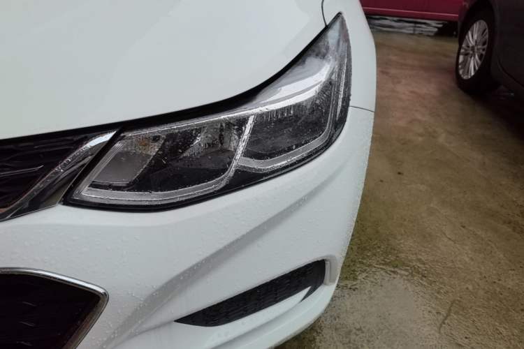 Used Chevrolet Cruze 2017 1.5L Automatic Pioneer Sunroof Edition Left Front Headlight