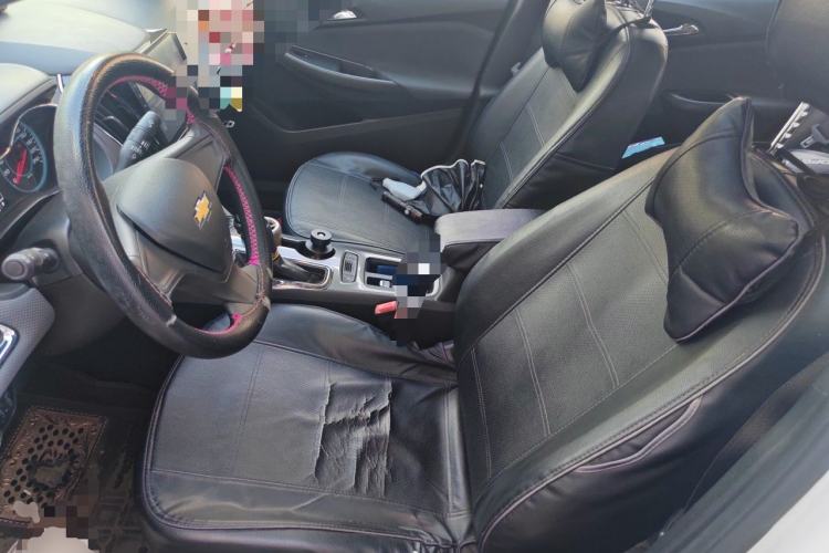 Used Chevrolet Cruze 2017 1.5L Automatic Pioneer Sunroof Edition Left Front Seat