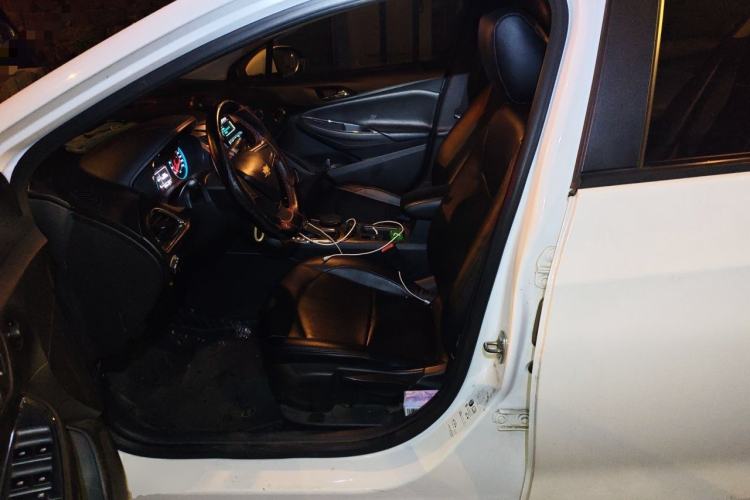 Used Chevrolet Cruze 2017 1.5L Automatic Pioneer Sunroof Edition Left Front Seat