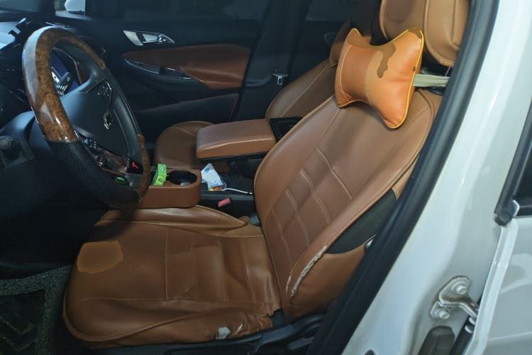 Used Chevrolet Cruze 2017 1.5L Automatic Pioneer Sunroof Edition Left Front Seat