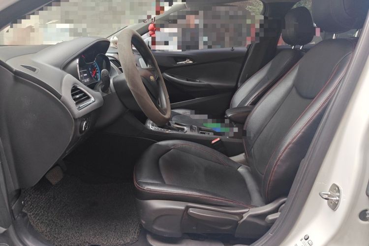 Used Chevrolet Cruze 2017 1.5L Automatic Pioneer Sunroof Edition Left Front Seat