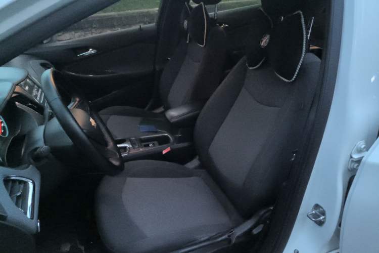 Used Chevrolet Cruze 2017 1.4T Dual-Clutch Pioneer Sunroof Edition Left Front Seat
