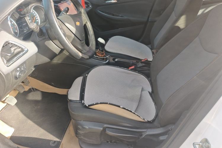 Used Chevrolet Cruze 2017 1.5L Manual Pioneer Edition Left Front Seat