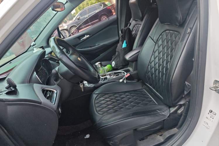 Used Chevrolet Cruze 2017 1.5L Automatic Pioneer Sunroof Edition Left Front Seat