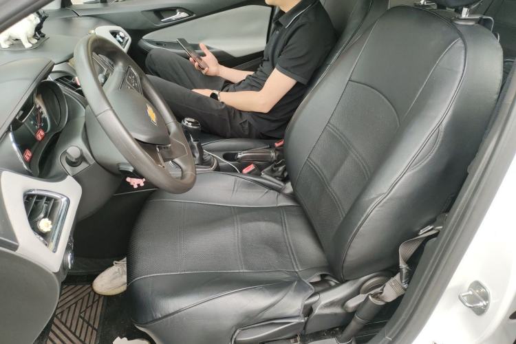 Used Chevrolet Cruze 2017 1.5L Manual Xuanfeng Edition Left Front Seat