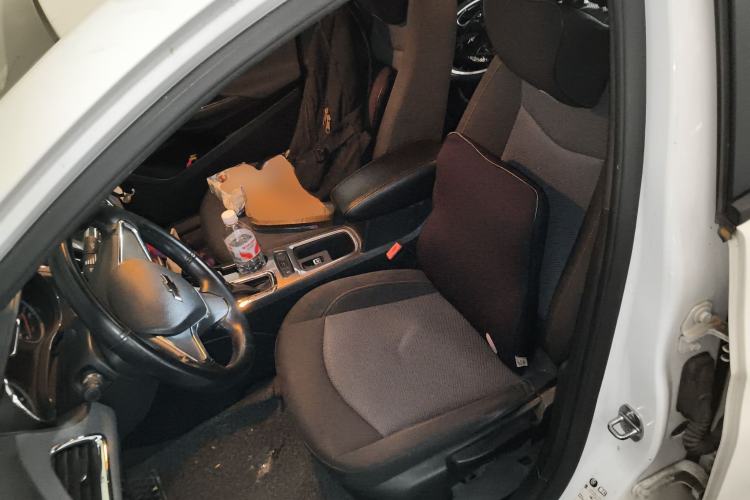 Used Chevrolet Cruze 2017 1.5L Automatic Pioneer Sunroof Edition Left Front Seat