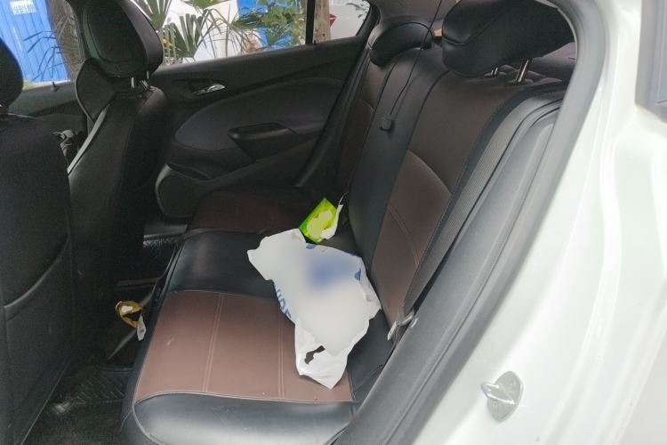 Used Chevrolet Cruze 2017 1.5L Automatic Pioneer Sunroof Edition Left Rear Seat