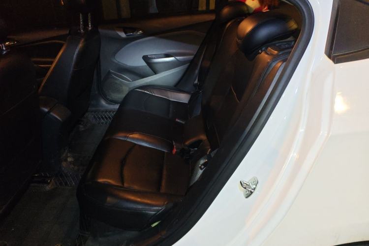 Used Chevrolet Cruze 2017 1.5L Automatic Pioneer Sunroof Edition Left Rear Seat