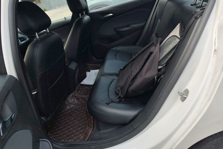 Used Chevrolet Cruze 2017 1.5L Automatic Pioneer Sunroof Edition Left Rear Seat