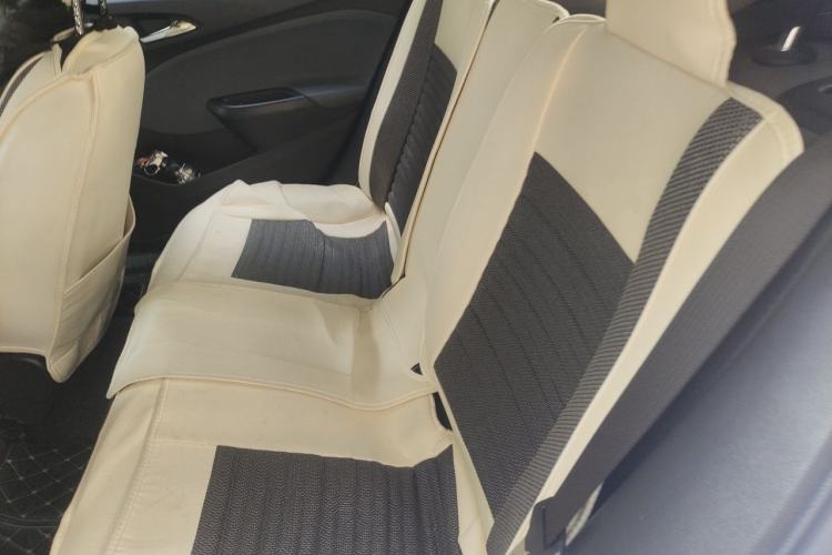Used Chevrolet Cruze 2017 1.5L Automatic Pioneer Sunroof Edition Left Rear Seat