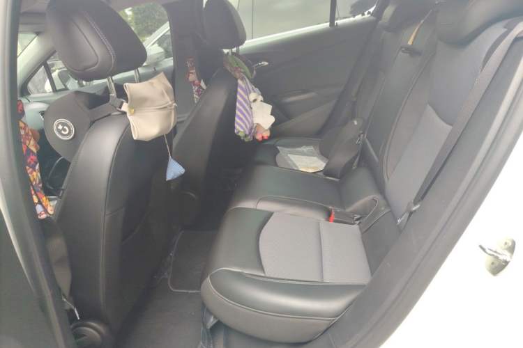 Used Chevrolet Cruze 2017 1.5L Hatchback Automatic Xuanfeng Edition Left Rear Seat
