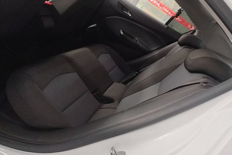 Used Chevrolet Cruze 2017 1.5L Automatic Pioneer Sunroof Edition Left Rear Seat