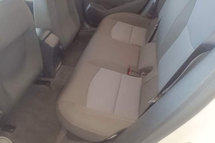 Used Chevrolet Cruze 2017 1.5L Automatic Pioneer Sunroof Edition Left Rear Seat
