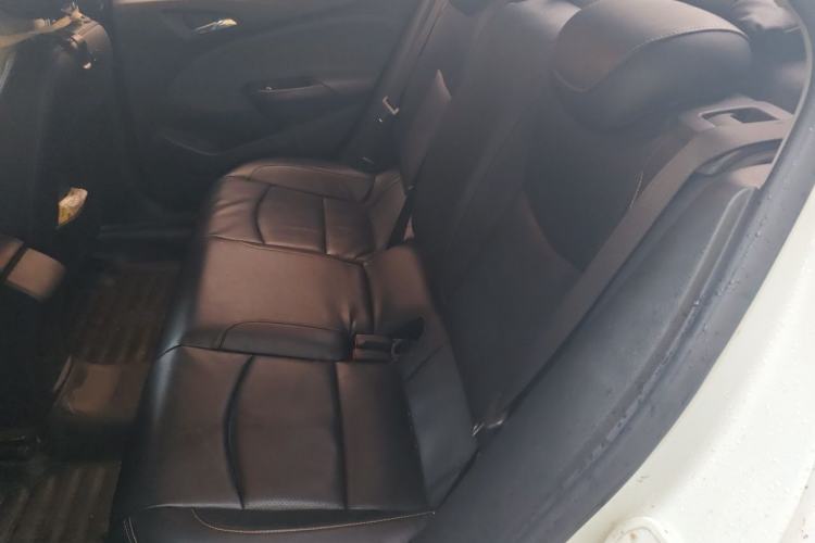 Used Chevrolet Cruze 2017 1.5L Automatic Pioneer Sunroof Edition Left Rear Seat