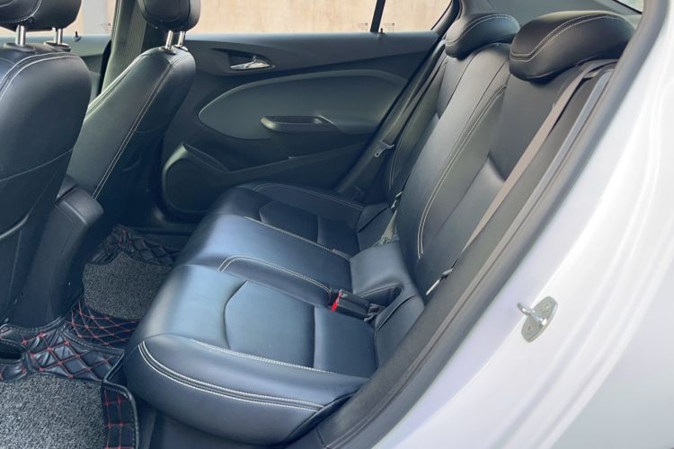Used Chevrolet Cruze 2017 1.5L Automatic Pioneer Sunroof Edition Left Rear Seat