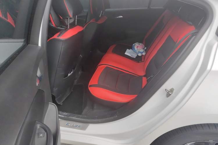 Used Chevrolet Cruze 2017 1.5L Automatic Pioneer Sunroof Edition Left Rear Seat