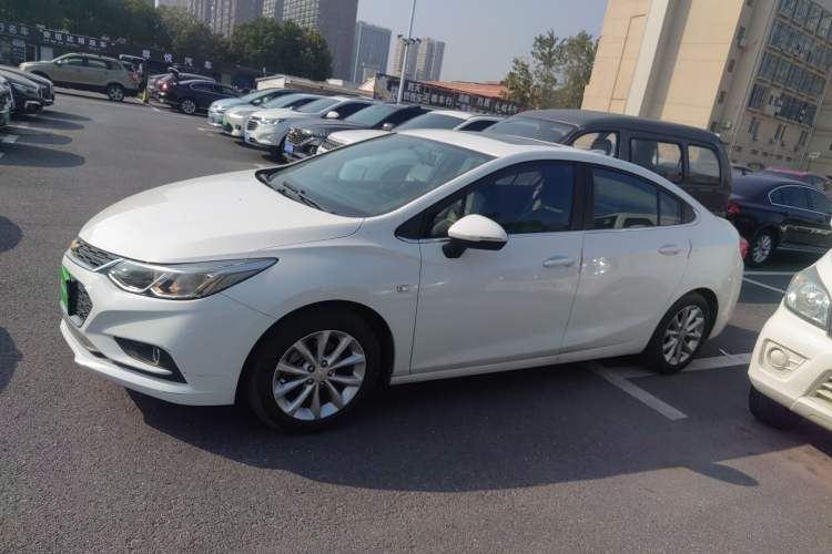 Used Chevrolet Cruze 2017 1.5L Automatic Xuanfeng Edition Left Side