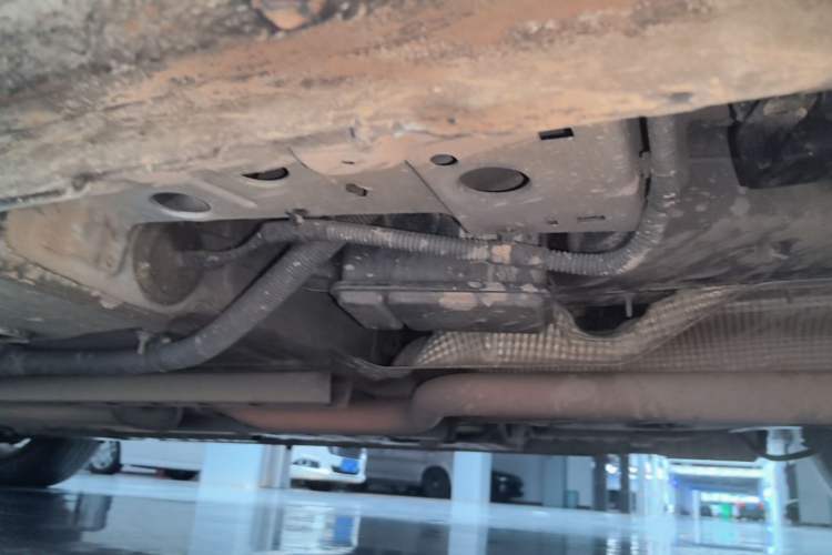 Used Chevrolet Cruze 2017 1.5L Automatic Pioneer Sunroof Edition Left Side Sill