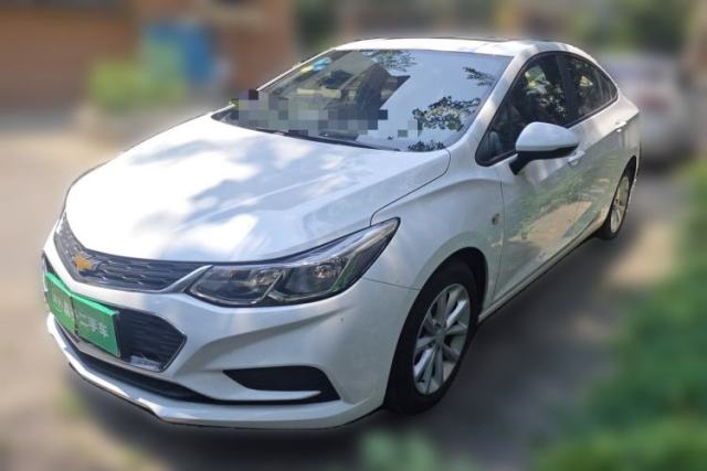 Used Chevrolet Cruze 2017 1.5L Automatic Pioneer Sunroof Edition