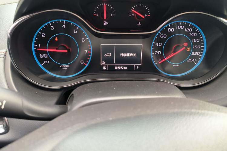 Used Chevrolet Cruze 2017 1.4T Dual-Clutch Xuanfeng Edition Odometer Close Up
