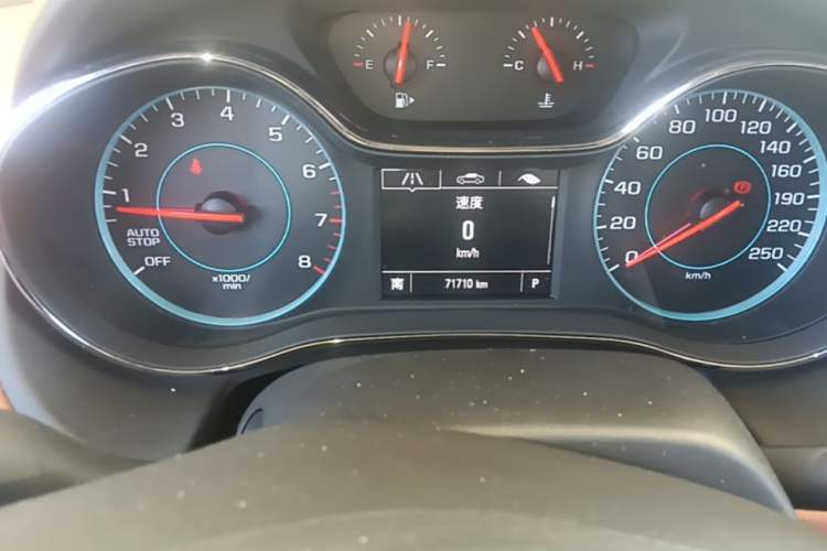 Used Chevrolet Cruze 2017 1.4T Dual-Clutch Xuanfeng Edition Odometer Close Up