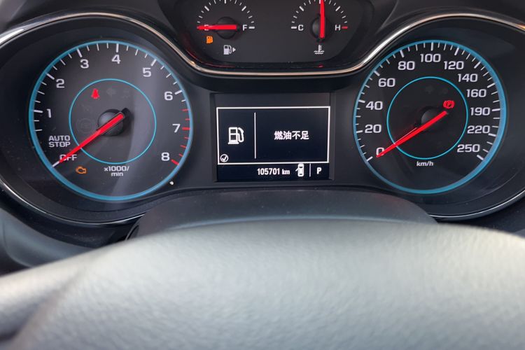 Used Chevrolet Cruze 2017 1.5L Automatic Pioneer Sunroof Edition Odometer Close Up