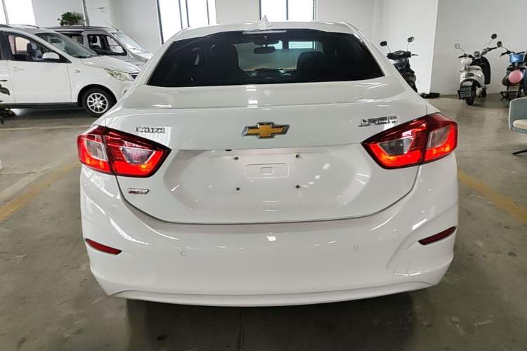 Used Chevrolet Cruze 2017 1.4T Dual-Clutch Lingfeng Edition Rear
