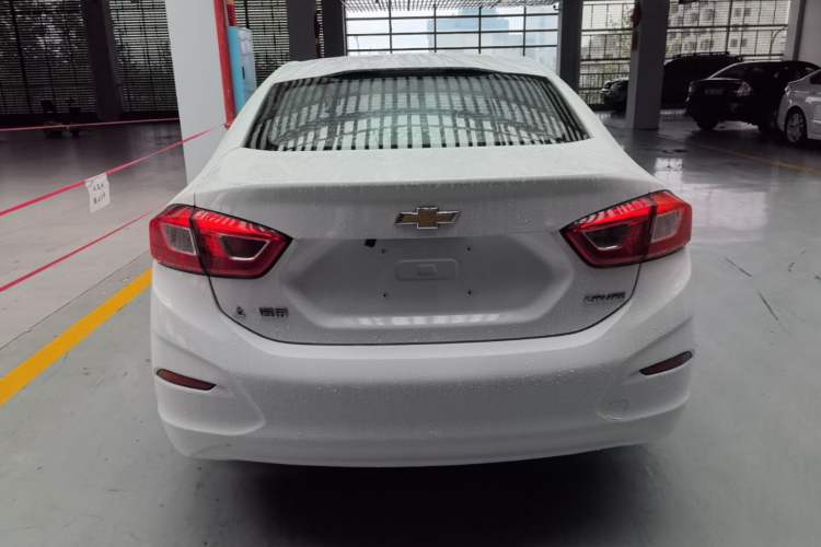 Used Chevrolet Cruze 2017 1.5L Automatic Pioneer Sunroof Edition Rear