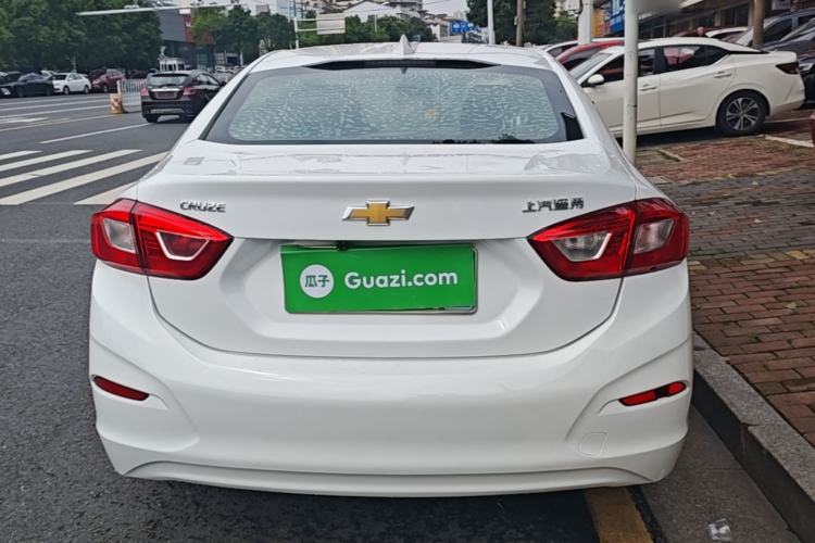 Used Chevrolet Cruze 2017 1.5L Automatic Pioneer Sunroof Edition Rear