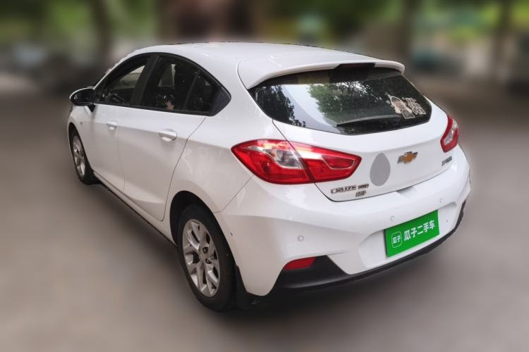 Used Chevrolet Cruze 2017 1.5L Hatchback Automatic Pioneer Sunroof Edition Rear Left 45 Deg