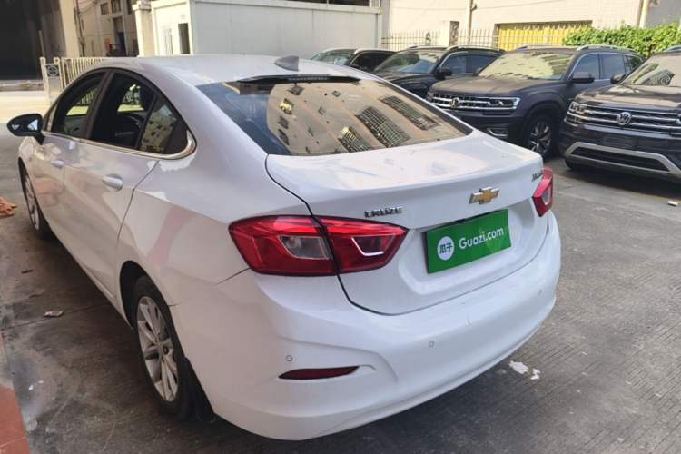 Used Chevrolet Cruze 2017 1.5L Automatic Xuanfeng Edition Rear Left 45 Deg