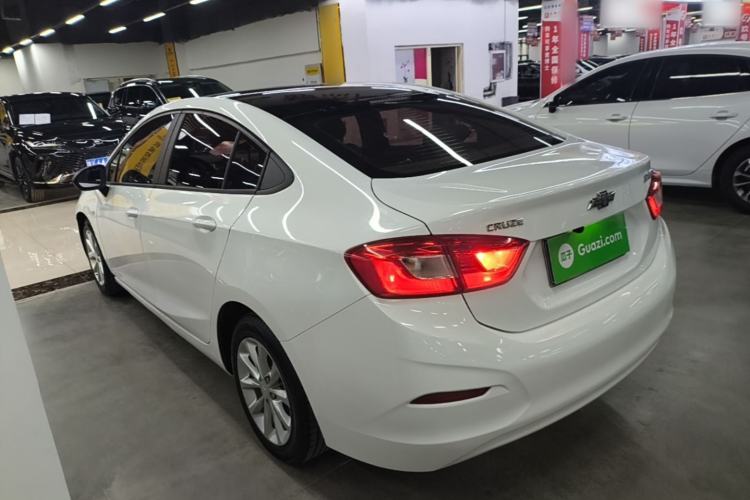 Used Chevrolet Cruze 2017 1.5L Automatic Pioneer Sunroof Edition Rear Left 45 Deg
