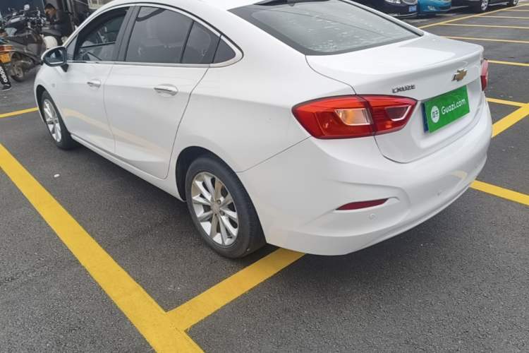 Used Chevrolet Cruze 2017 1.5L Automatic Pioneer Sunroof Edition Rear Left 45 Deg