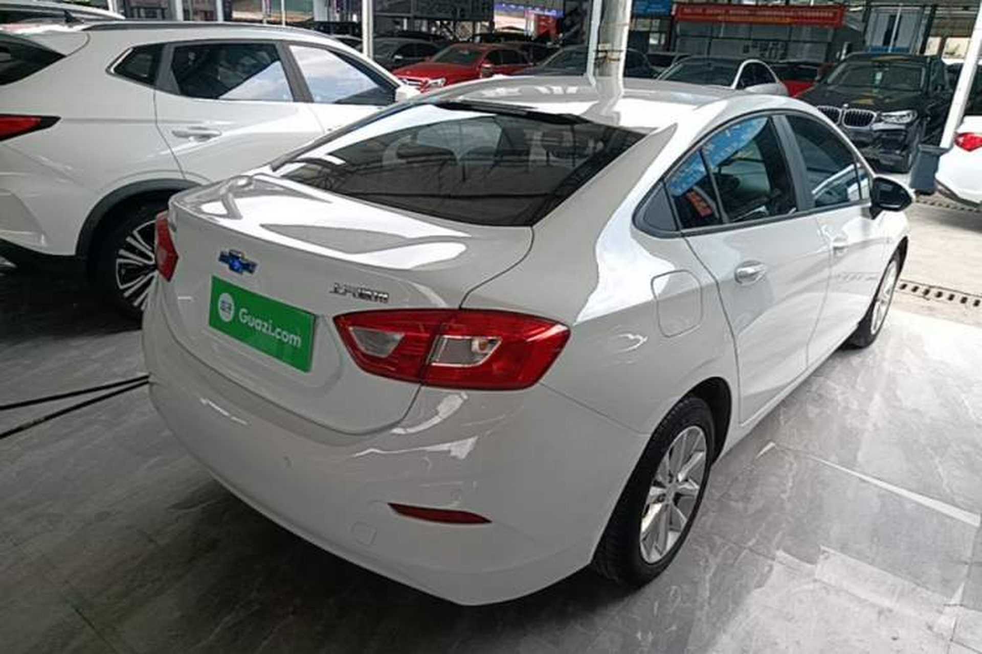 Used Chevrolet Cruze 2017 1.5L Automatic Pioneer Sunroof Edition Rear Right 45 Deg