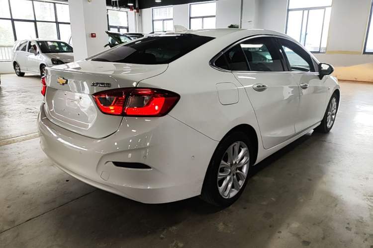 Used Chevrolet Cruze 2017 1.4T Dual-Clutch Lingfeng Edition Rear Right 45 Deg
