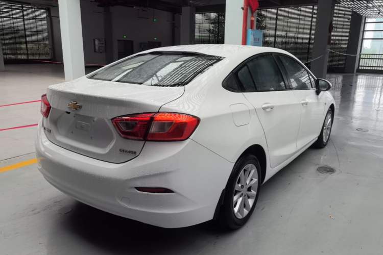 Used Chevrolet Cruze 2017 1.5L Automatic Pioneer Sunroof Edition Rear Right 45 Deg