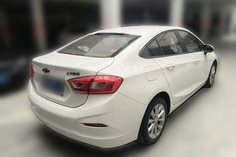 Used Chevrolet Cruze 2017 1.5L Hatchback Automatic Pioneer Sunroof Edition Rear Right 45 Deg