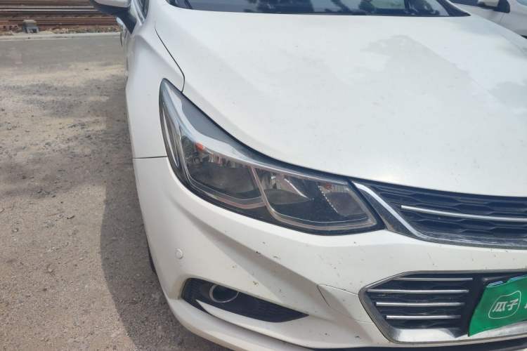 Used Chevrolet Cruze 2017 1.5L Manual Xuanfeng Edition Right Front Headlight