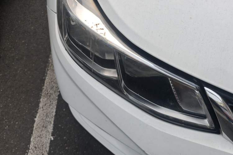 Used Chevrolet Cruze 2017 1.5L Automatic Xuanfeng Edition Right Front Headlight
