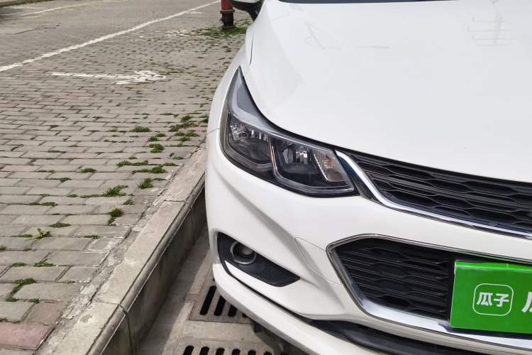 Used Chevrolet Cruze 2017 1.5L Automatic Xuanfeng Edition Right Front Headlight