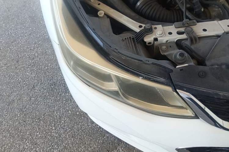 Used Chevrolet Cruze 2017 1.4T Dual-Clutch Xuanfeng Edition Right Front Headlight
