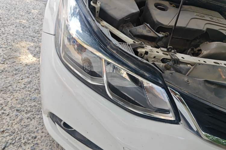 Used Chevrolet Cruze 2017 1.5L Manual Xuanfeng Edition Right Front Headlight