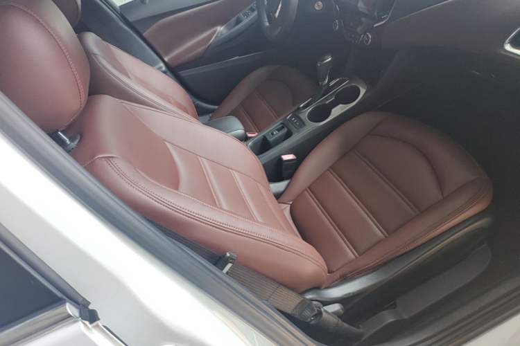 Used Chevrolet Cruze 2017 1.5L Automatic Xuanfeng Edition Right Front Seat