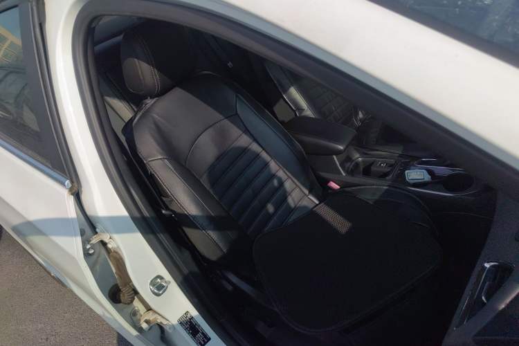 Used Chevrolet Cruze 2017 1.5L Automatic Xuanfeng Edition Right Front Seat