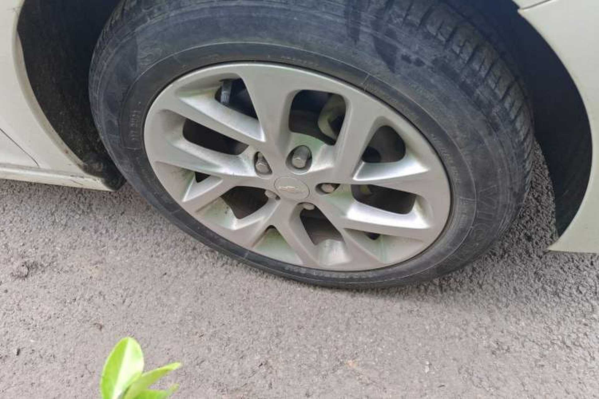 Used Chevrolet Cruze 2017 1.5L Hatchback Automatic Xuanfeng Edition Right Front Wheel Hub