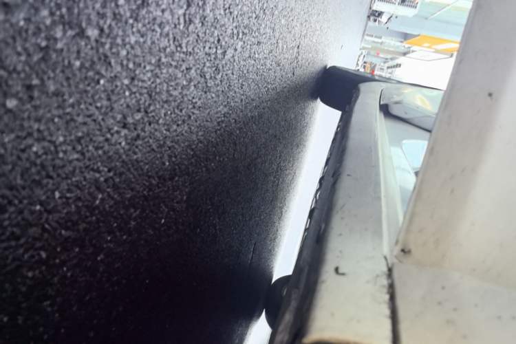 Used Chevrolet Cruze 2017 1.5L Automatic Pioneer Sunroof Edition Right Side Sill