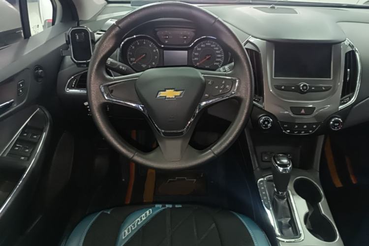 Used Chevrolet Cruze 2017 1.5L Automatic Xuanfeng Edition Steering Wheel