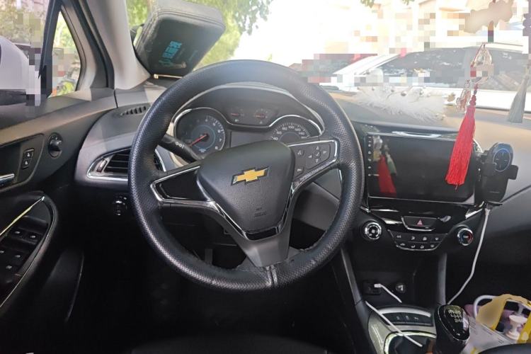 Used Chevrolet Cruze 2017 1.5L Manual Xuanfeng Edition Steering Wheel
