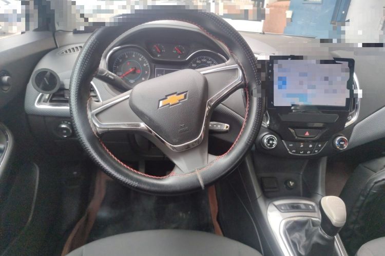 Used Chevrolet Cruze 2017 1.5L Manual Pioneer Edition Steering Wheel